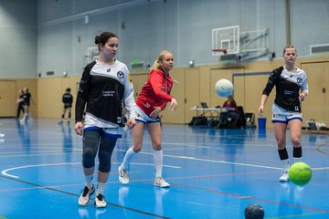 Bild 79 - wAJ HC Quickborn - HSG Kiel/Kronshagen : Ergebnis: 20:17